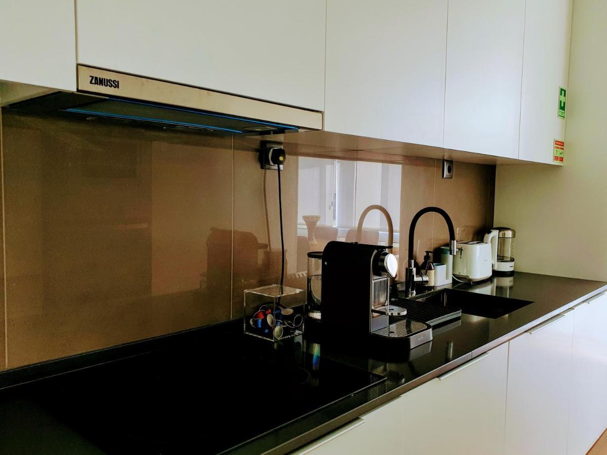 Praca Do Chile Deluxe By Lisbon Village Apartments Ngoại thất bức ảnh